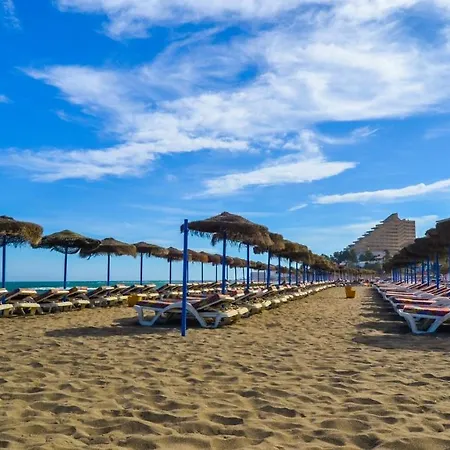 137 Minerva - Vista Al Mar - Piscina Y Playa - Cercano A Tren, Restaurantes Y Tiendas